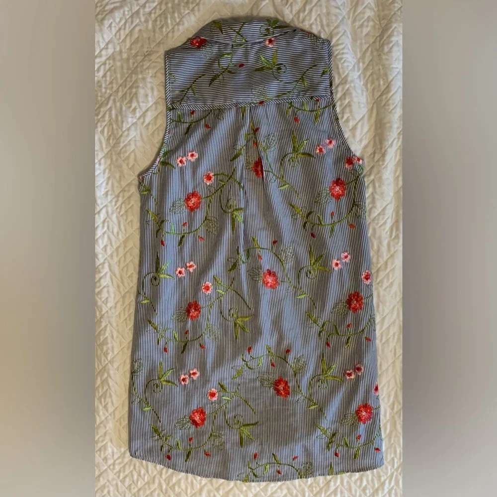 BCBGeneration Embroidered Shirt Dress - Picture 4 of 15